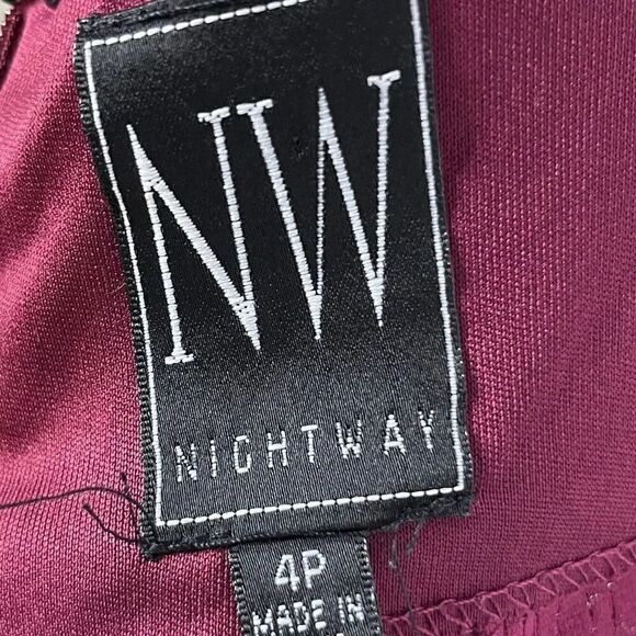 Nightway High Neck Full Length Prom Dress Maroon Size 4 Petite - Picture 6 of 6